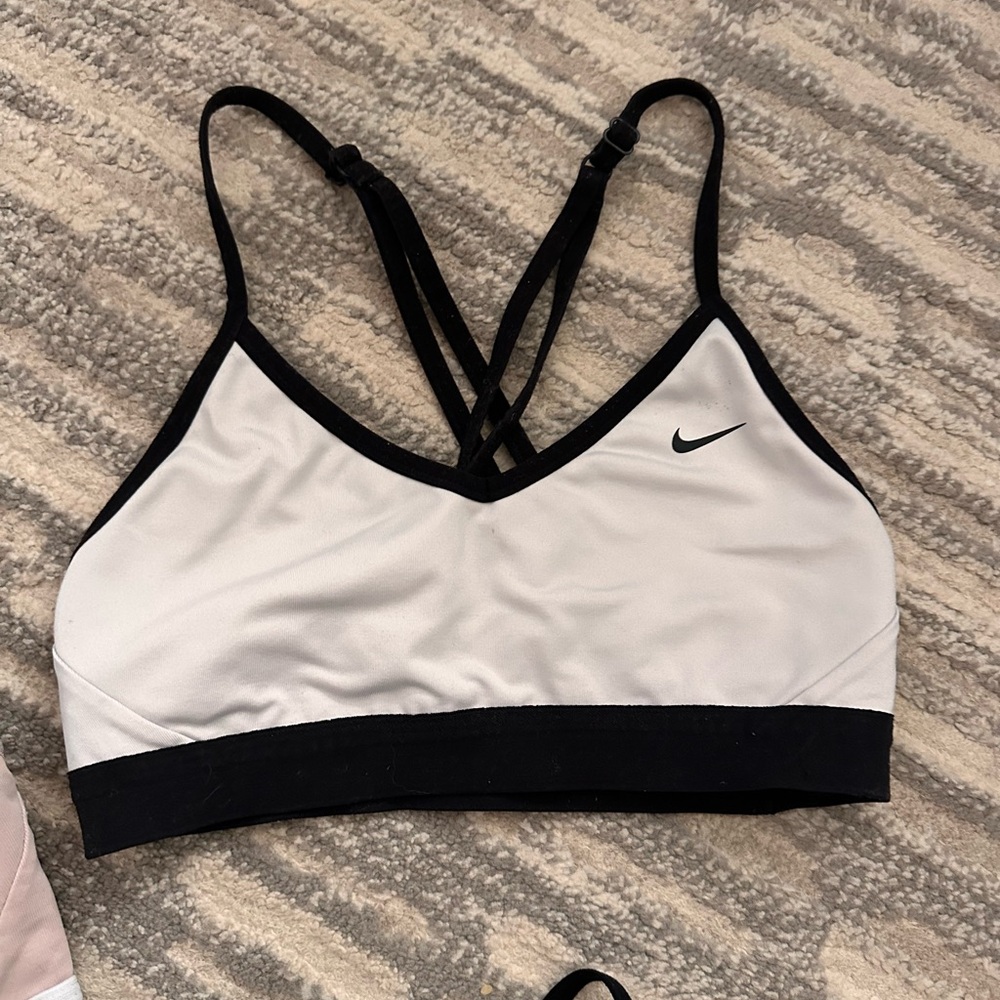 Nike Women's Black and Cream Sports Bra